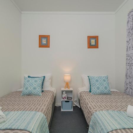 Ocean Serenity Apartments 怀蒂昂格 外观 照片